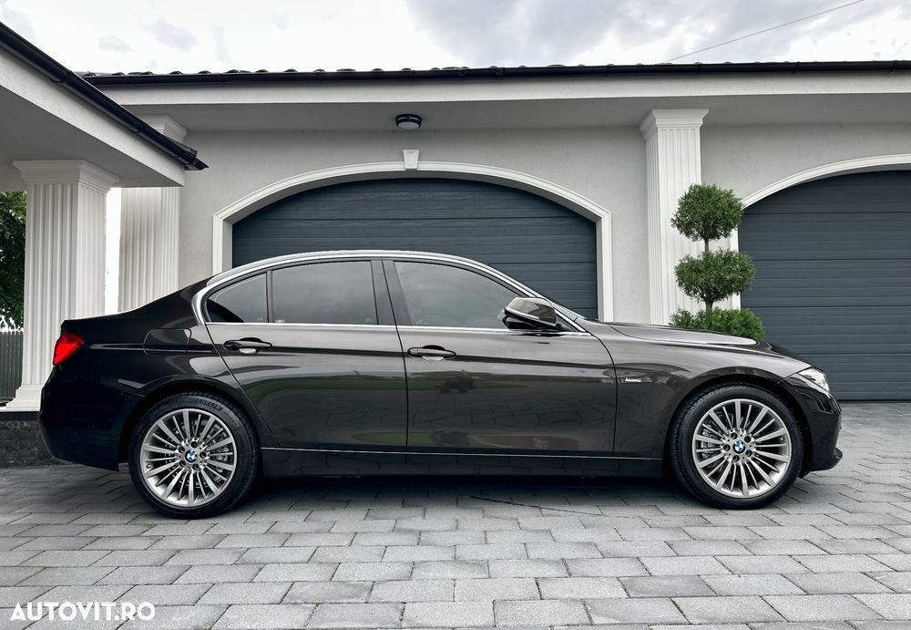 BMW Seria 3 320d Aut. xDrive Luxury Line - 36