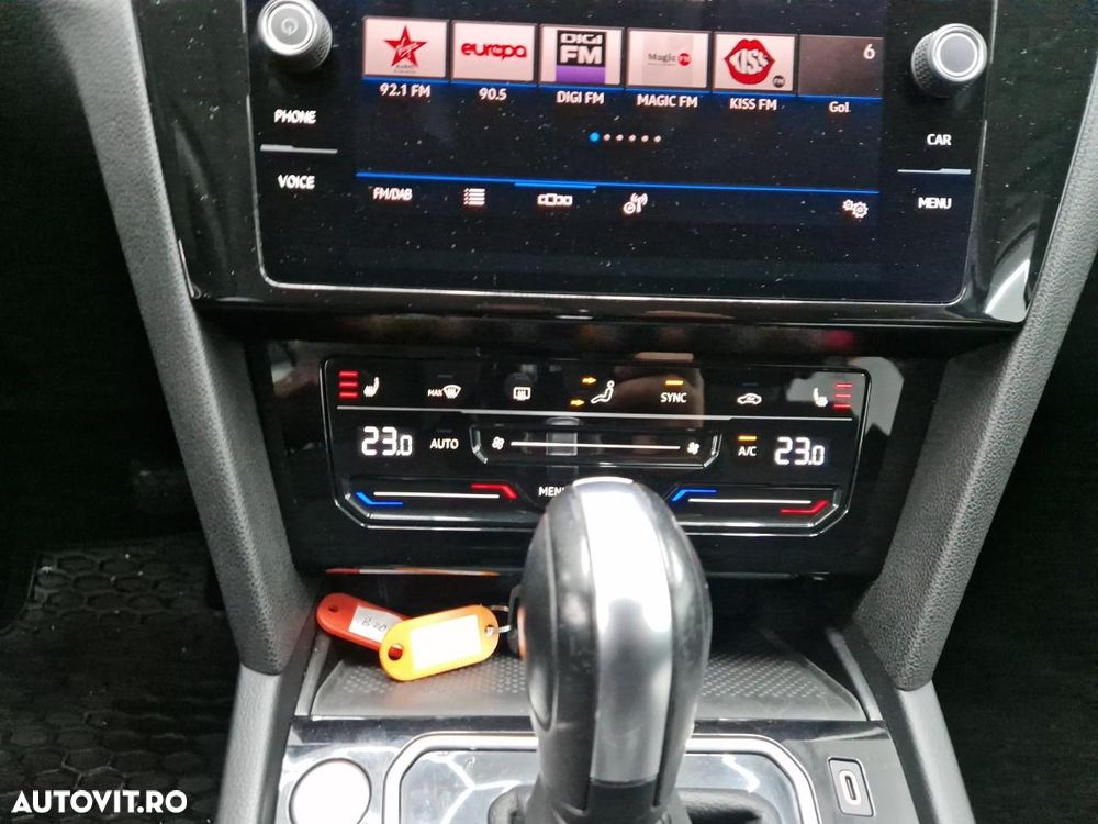 Volkswagen Passat 2.0 TDI DSG Comfortline - 5