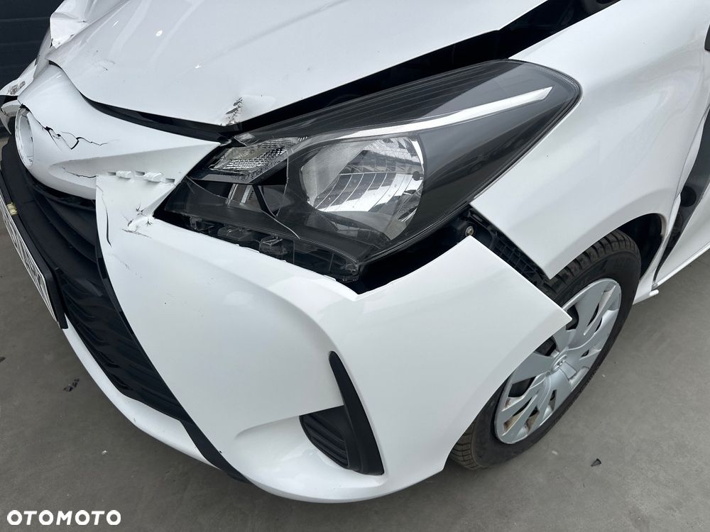 Toyota Yaris 1.5 Active - 13