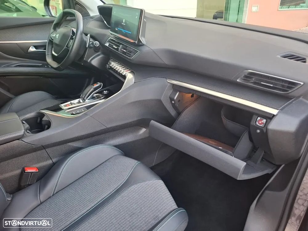 Peugeot 3008 1.2 PureTech Allure Pack EAT8 - 43