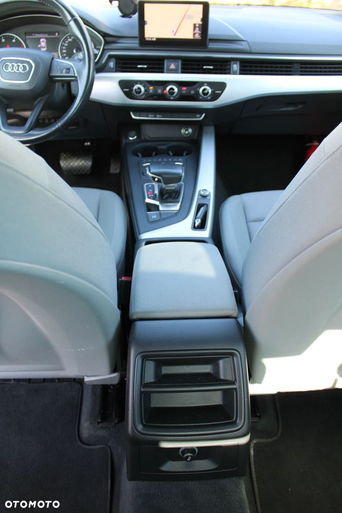 Audi A4 Limousine 2.0 TDI S tronic design - 27