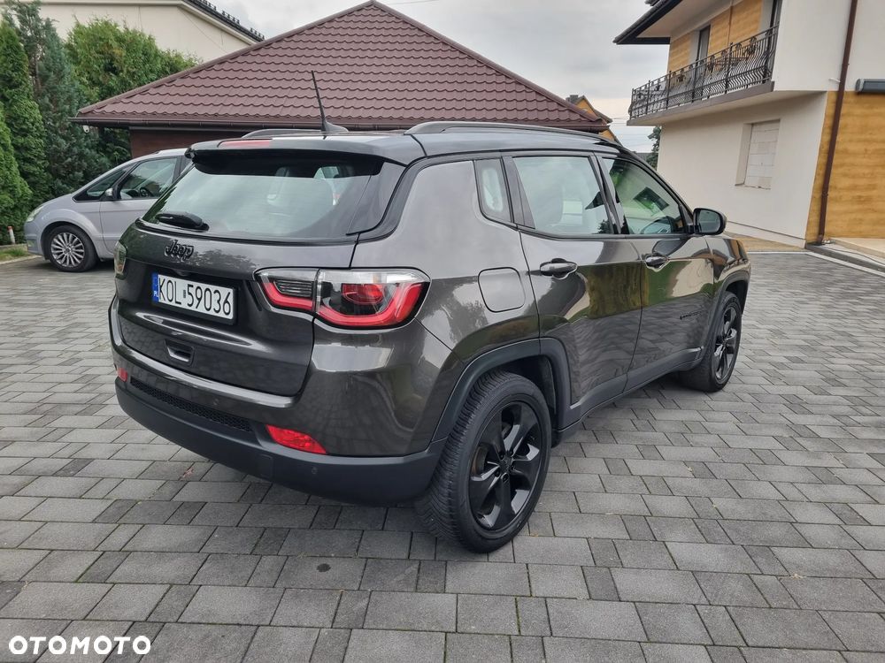 Jeep Compass 1.4 TMair Night Eagle FWD S&S - 3