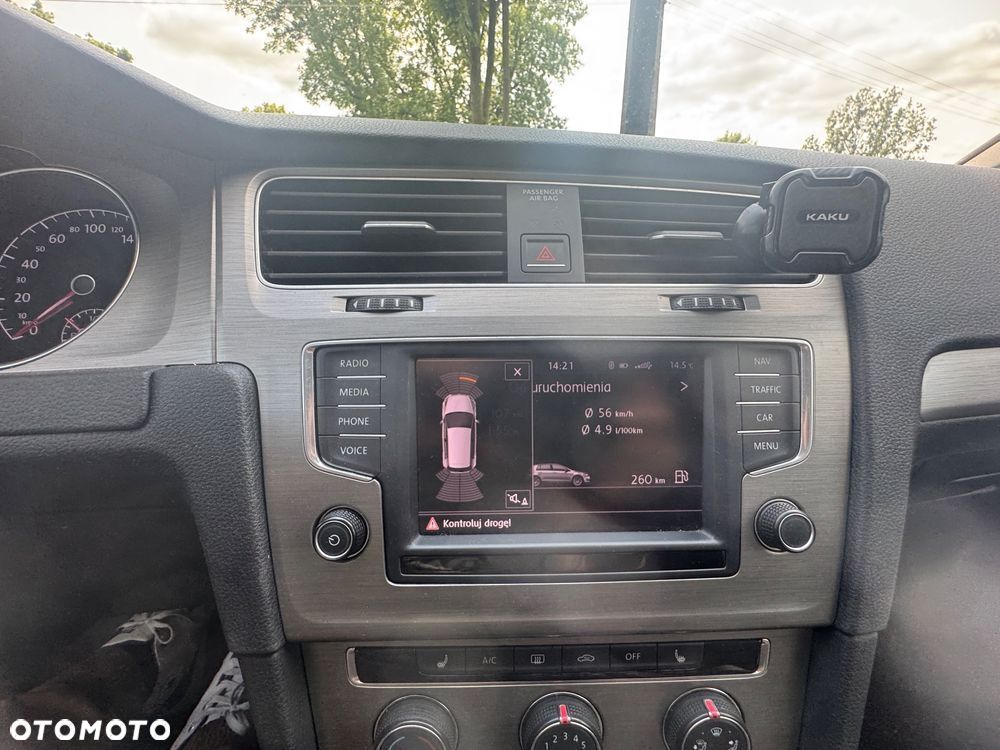 Volkswagen Golf VII 1.6 TDI BMT Comfortline - 16