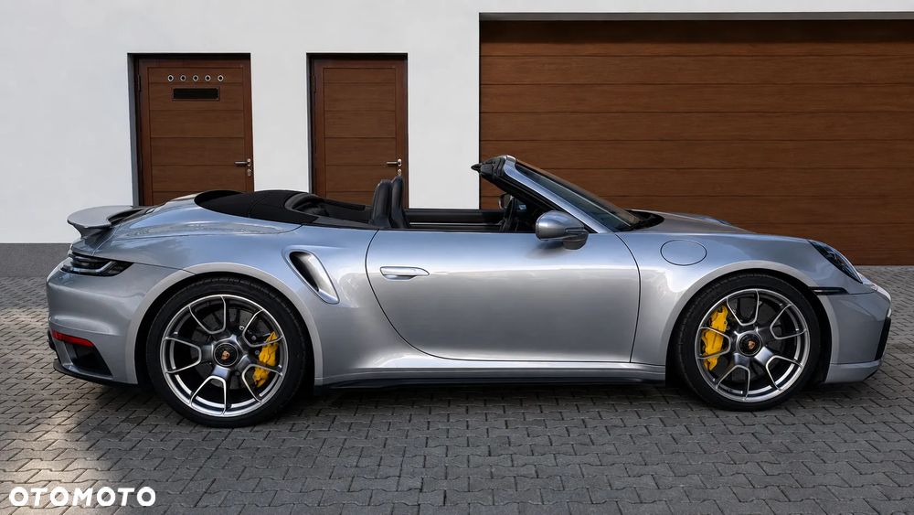 Porsche 911 Turbo S - 21