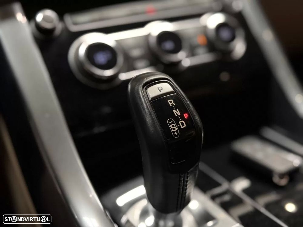 Land Rover Range Rover Sport D250 (SDV6) HSE - 22