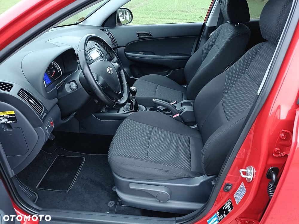 Hyundai i30 i30cw 1.4 Comfort - 13