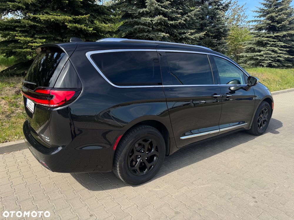 Chrysler Pacifica - 7