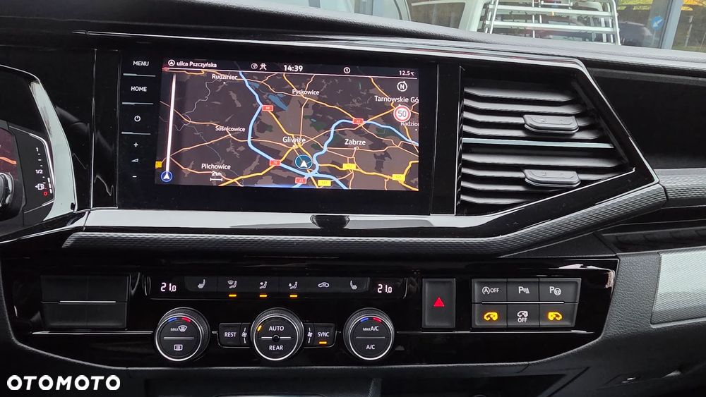 Volkswagen Multivan 2.0 TDI L1 Highline DSG - 19