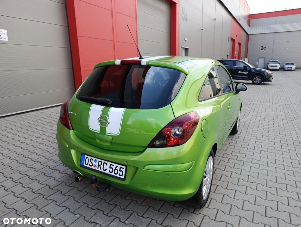 Opel Corsa 1.4 16V Sport - 8