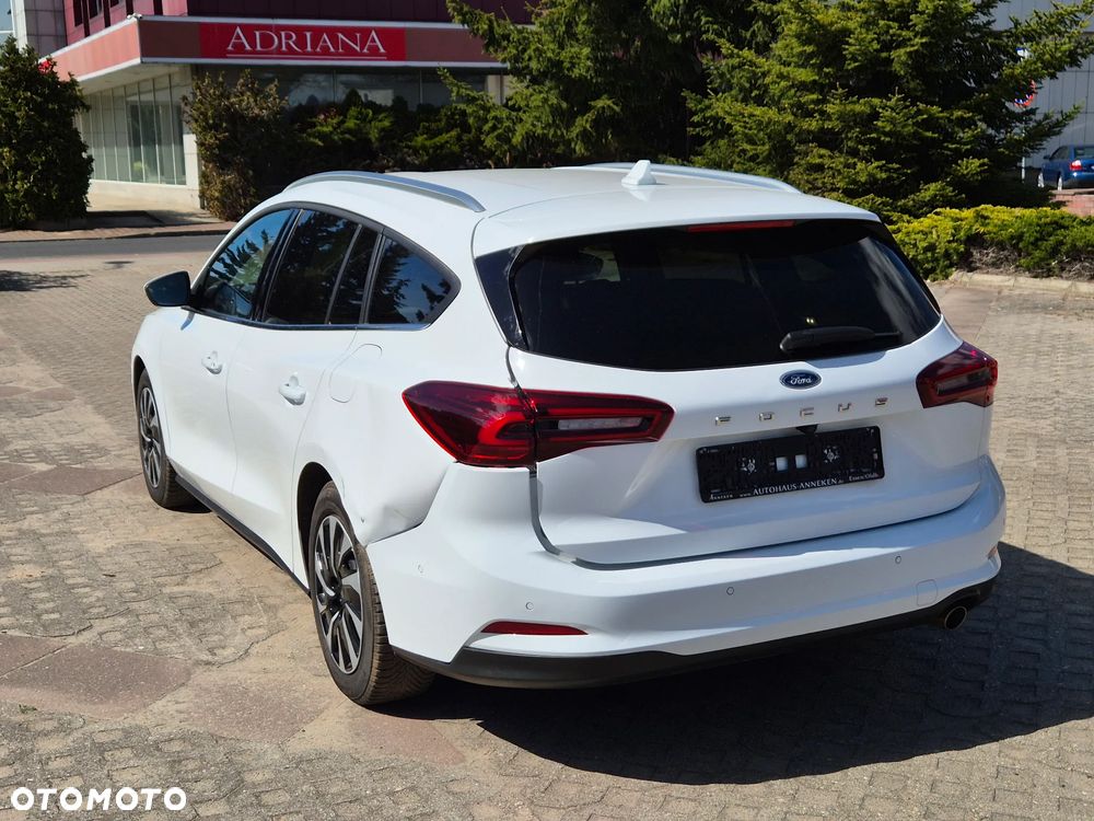 Ford Focus 1.5 EcoBlue STart-Stopp-System TITANIUM - 4