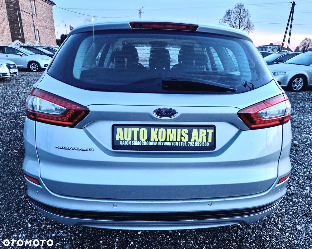 Ford Mondeo SW 2.0 TDCi Titanium - 9