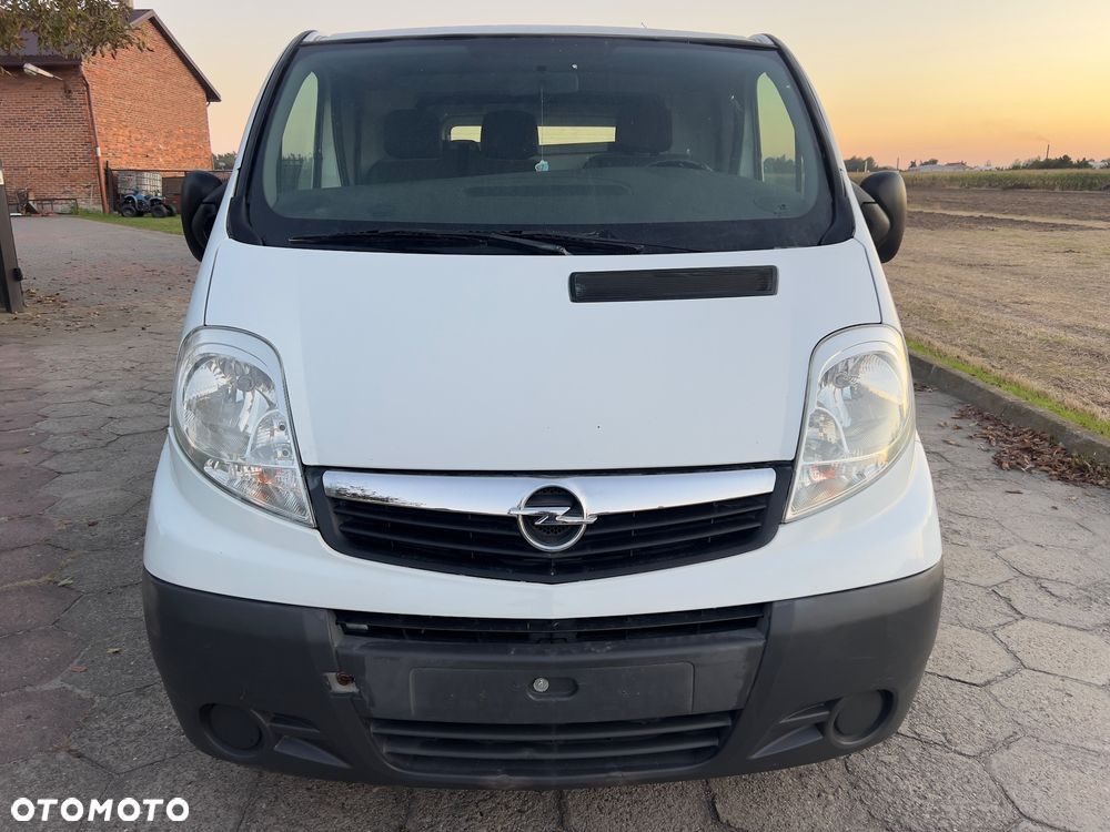 Opel Vivaro - 9
