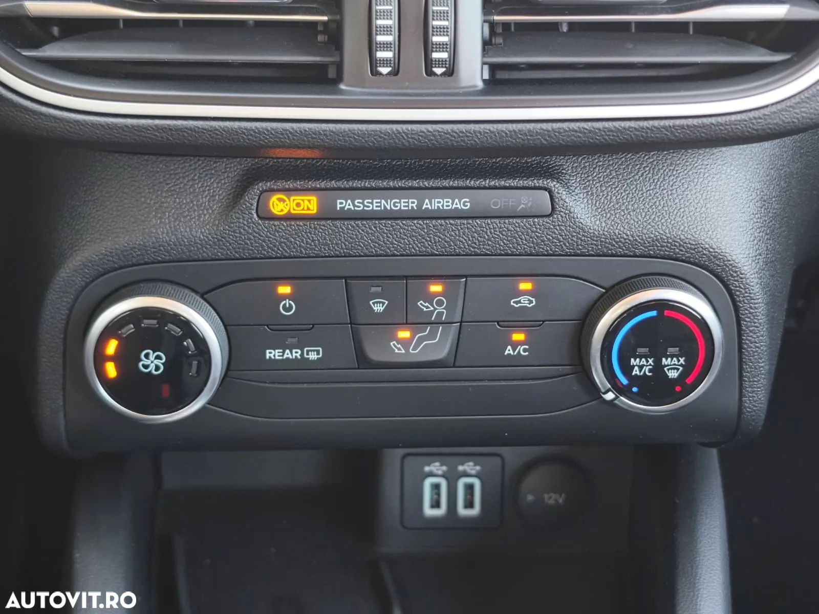 Ford Focus Turnier 1.5 EcoBlue Start-Stopp-System Aut. ACTIVE - 19