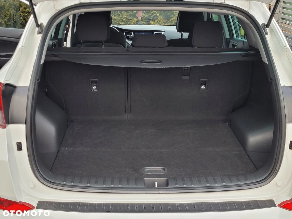 Hyundai Tucson 1.6 Turbo 4WD Premium - 26