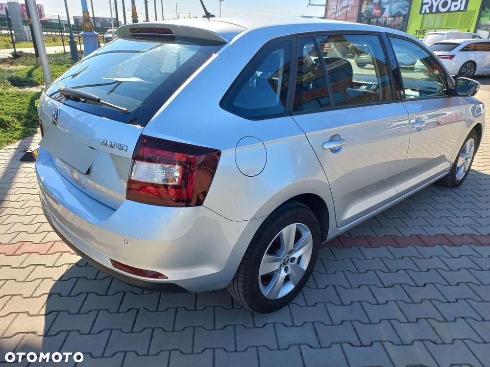 Skoda RAPID 1.6 TDI DPF Ambition - 5