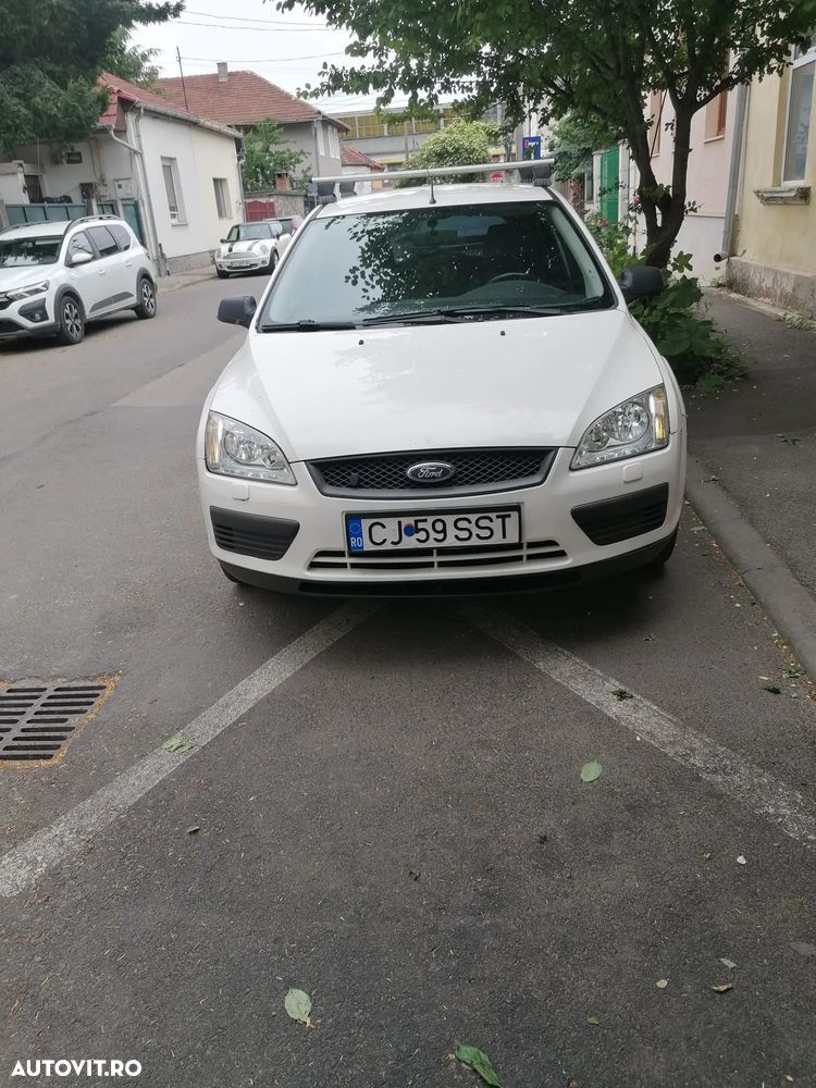 Ford Focus - 1