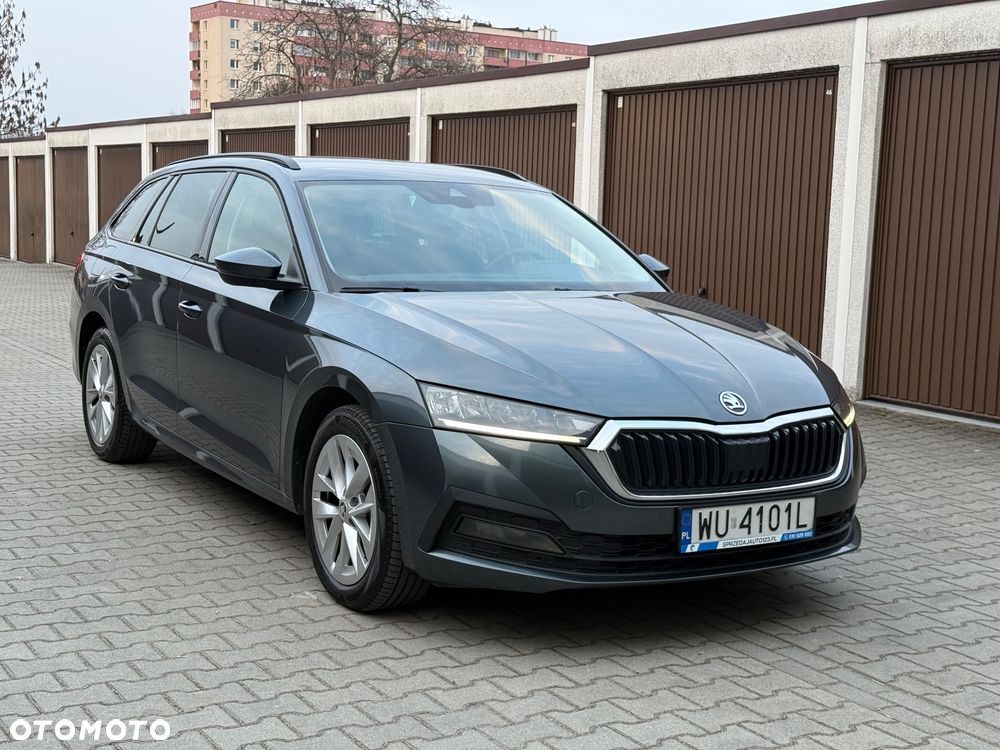 Skoda Octavia 2.0 TDI SCR Ambition DSG - 36