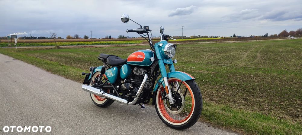 Royal Enfield Classic - 8