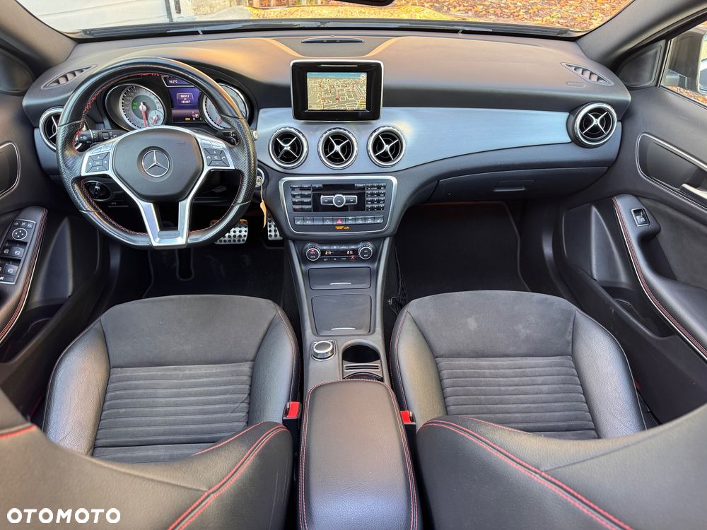 Mercedes-Benz GLA 200 (CDI) d 4Matic 7G-DCT AMG Line - 28