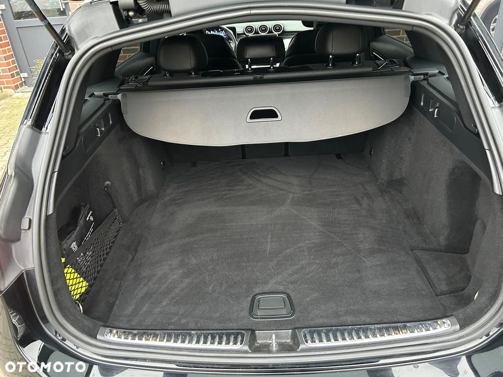 Mercedes-Benz Klasa C 300 d 9G-TRONIC AMG Line - 19