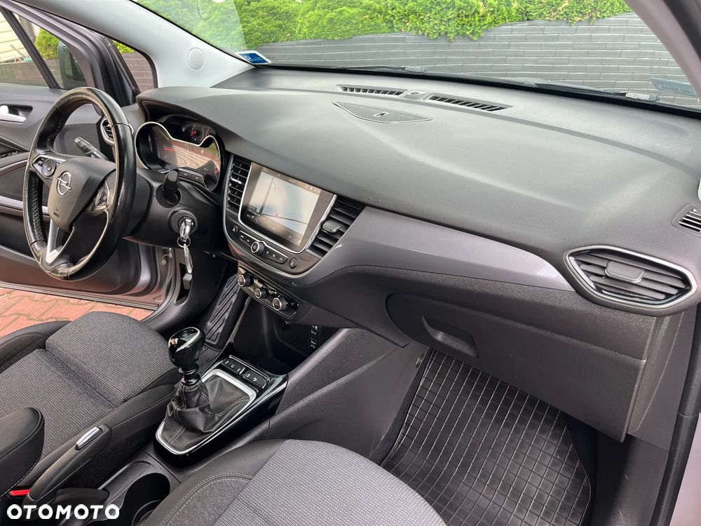 Opel Crossland X - 26