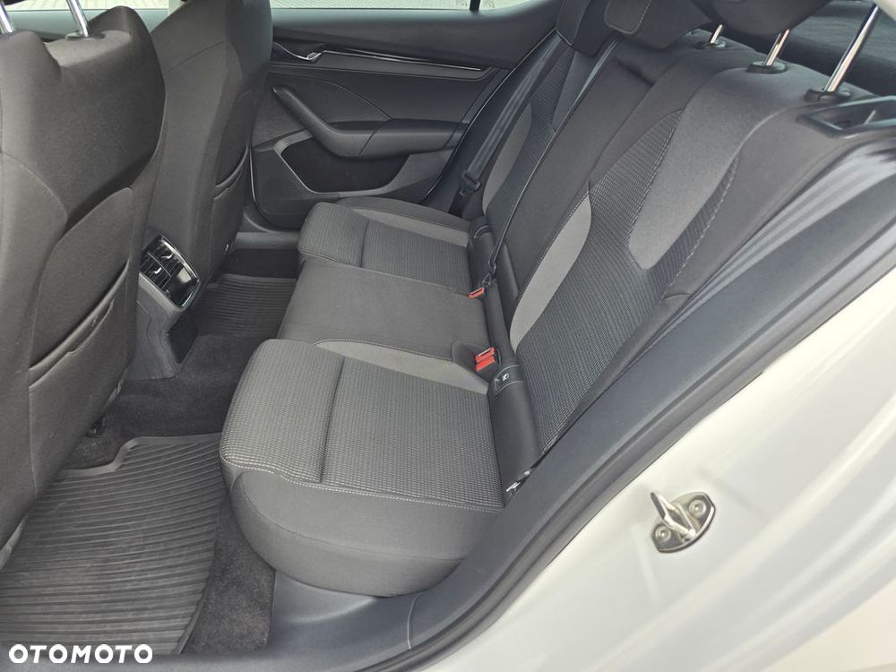 Skoda Octavia 1.5 TSI GPF ACT Ambition - 12