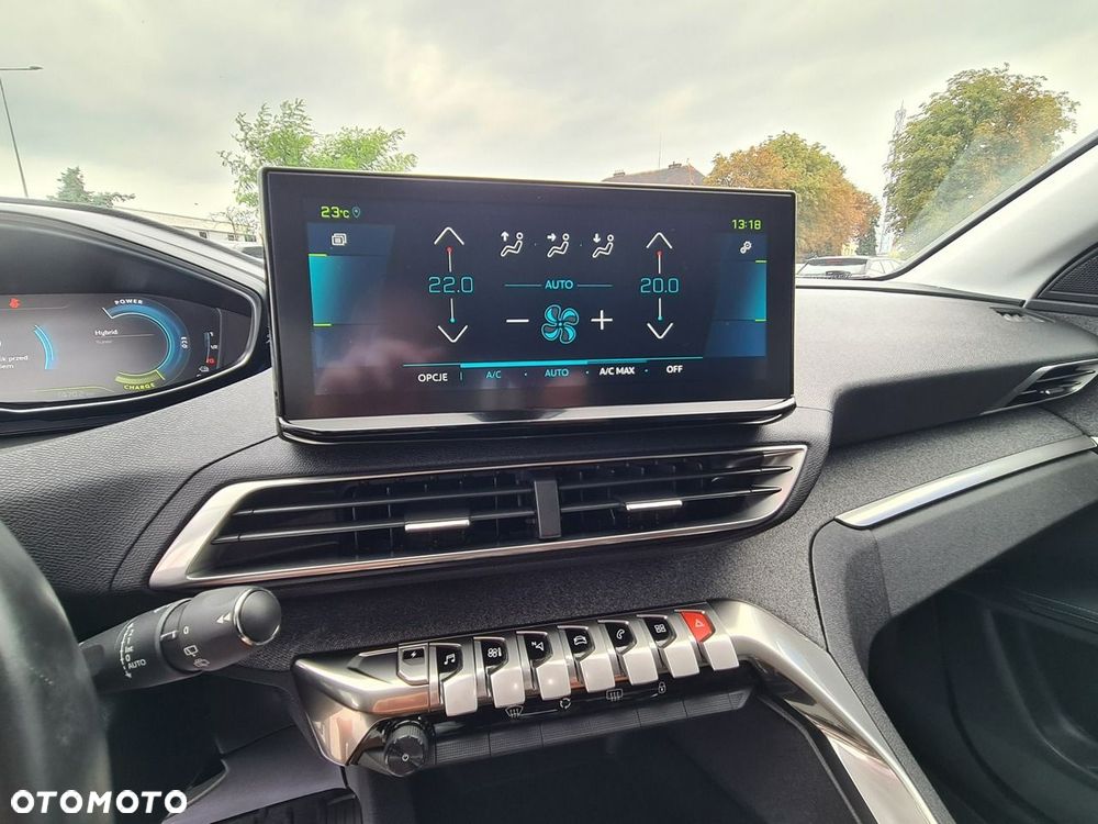 Peugeot 3008 1.6 PureTech Hybrid PHEV Allure Pack S&S EAT8 - 17