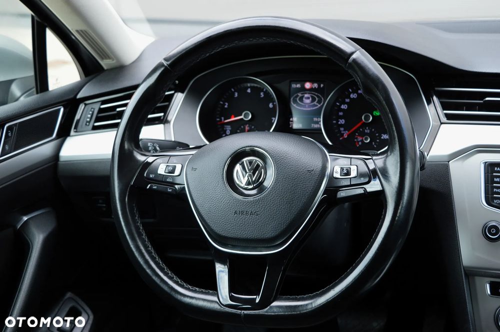 Volkswagen Passat 1.8 TSI BMT Comfortline DSG - 22