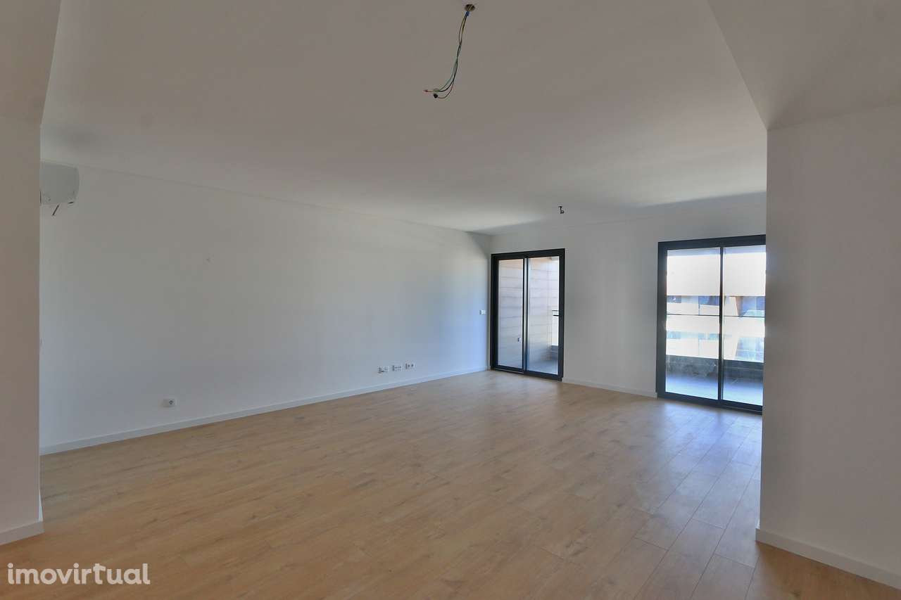 Apartamento  3 assoalhadas a estrear na urbanização Sky City! - Grande imagem: 3/30