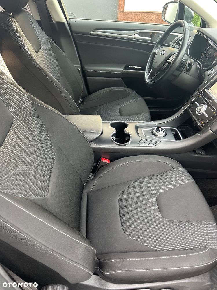 Ford Mondeo 2.0 EcoBlue Titanium - 12