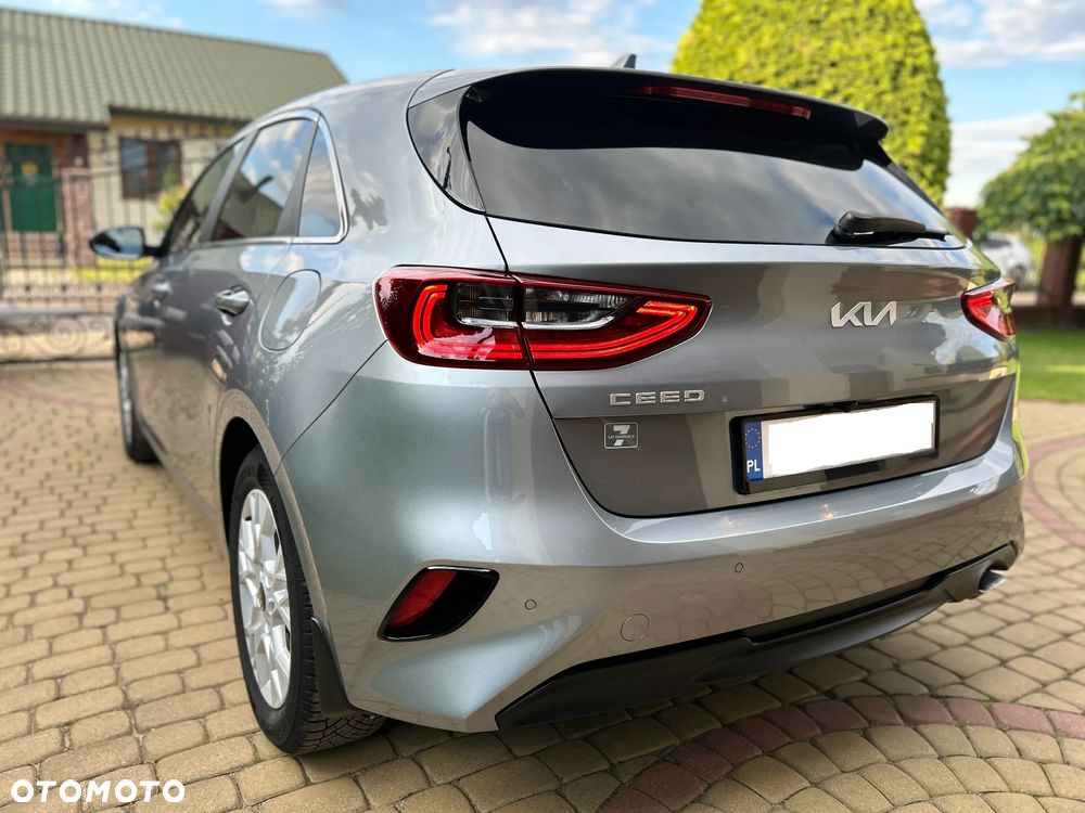 Kia Ceed 1.5 T-GDI M - 9