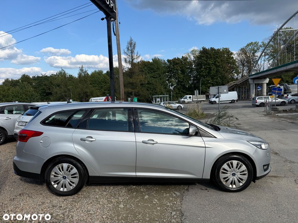 Ford Focus 2.0 EcoBlue Titanium Business - 26