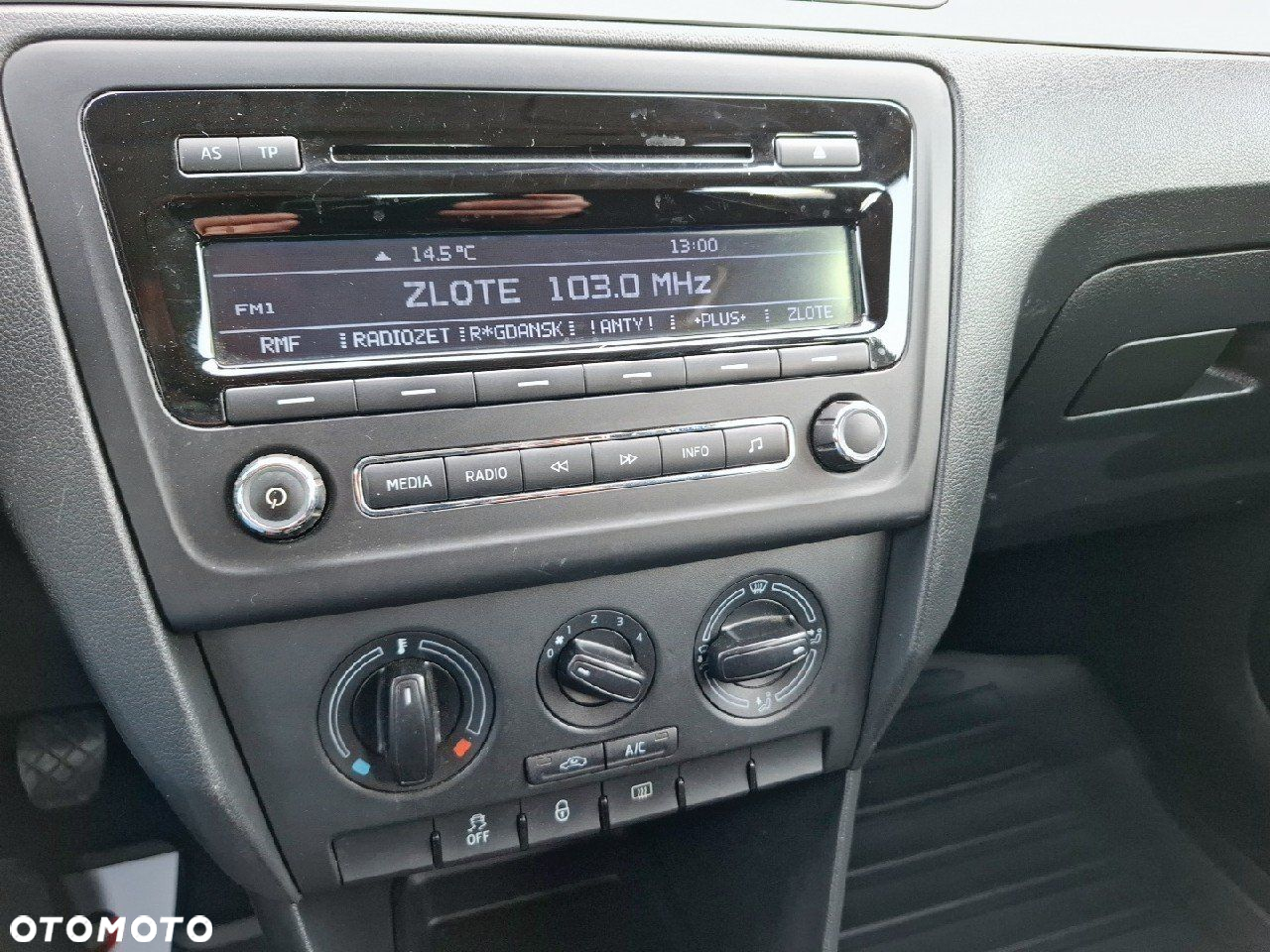 Skoda RAPID - 22