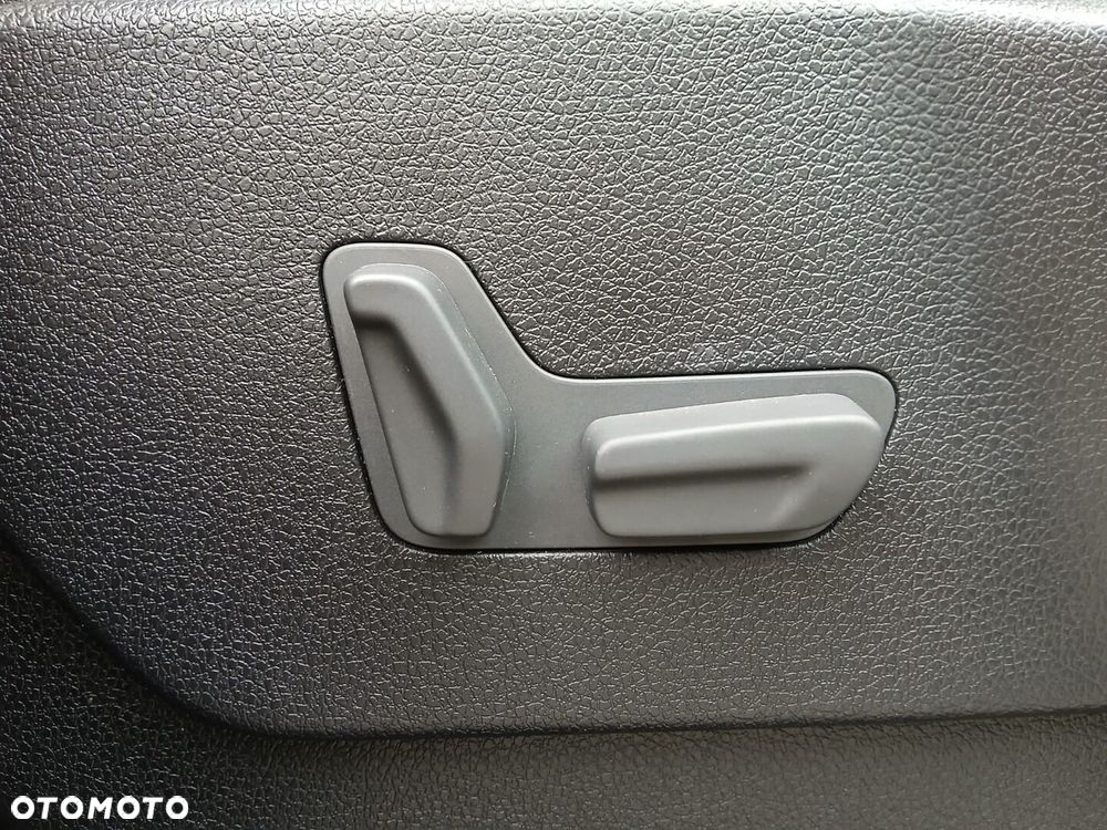 Toyota Proace Verso 2.0 D4-D Long VIP - 32