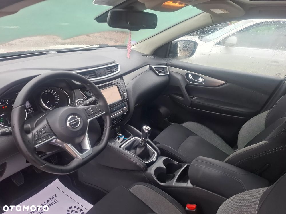Nissan Qashqai - 21