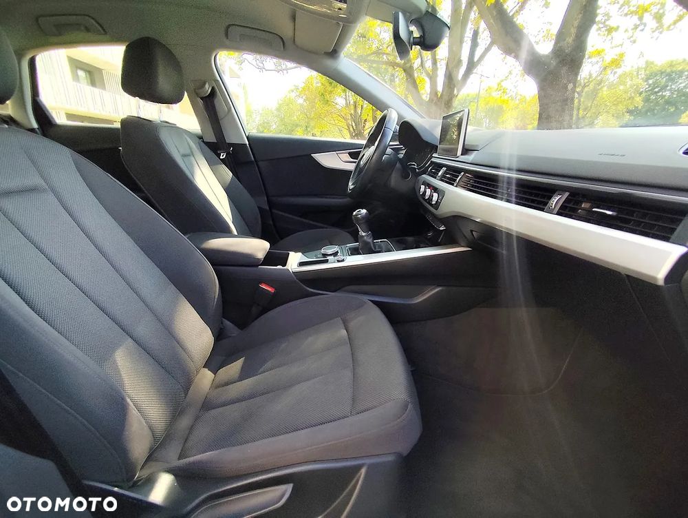 Audi A4 2.0 TDI - 10
