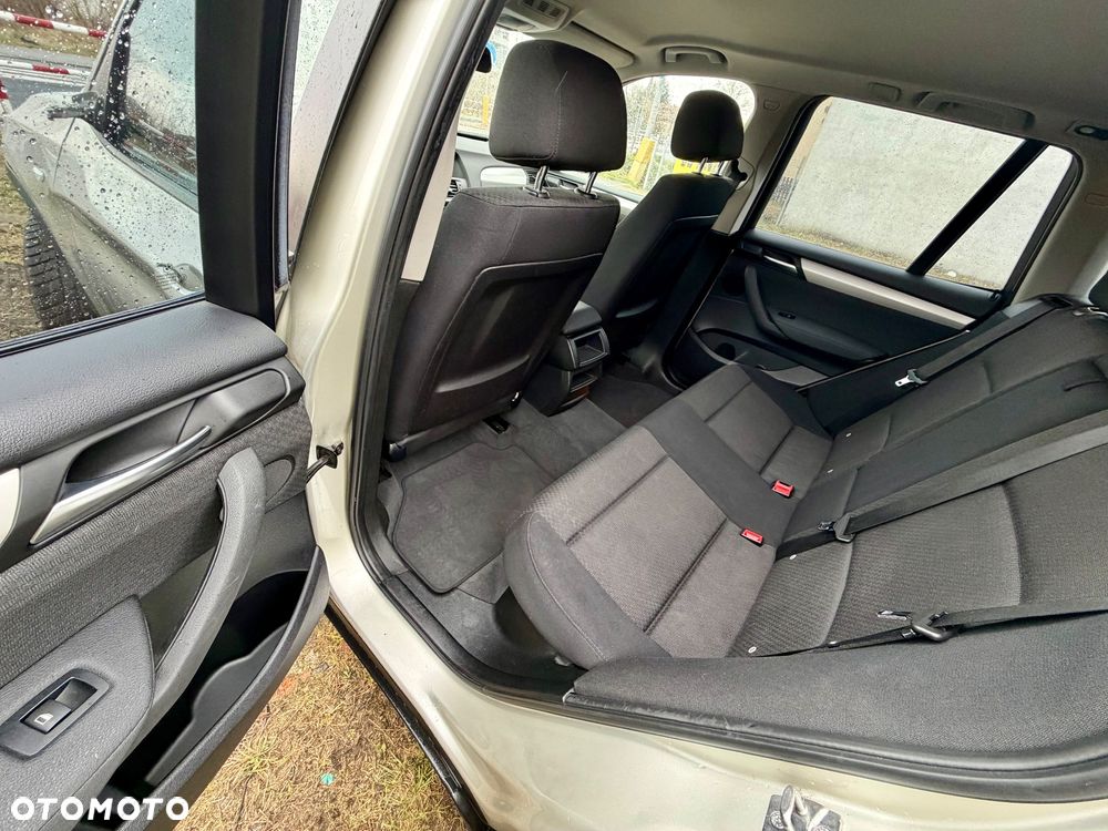 BMW X3 xDrive20d - 19