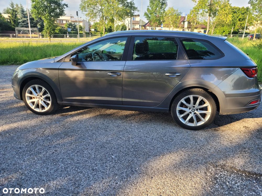 Seat Leon 2.0 TDI DPF Start&Stop DSG XCELLENCE - 15