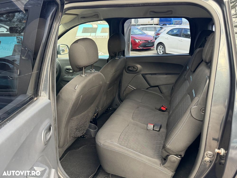 Dacia Lodgy 1.5 dCi Stepway - 10