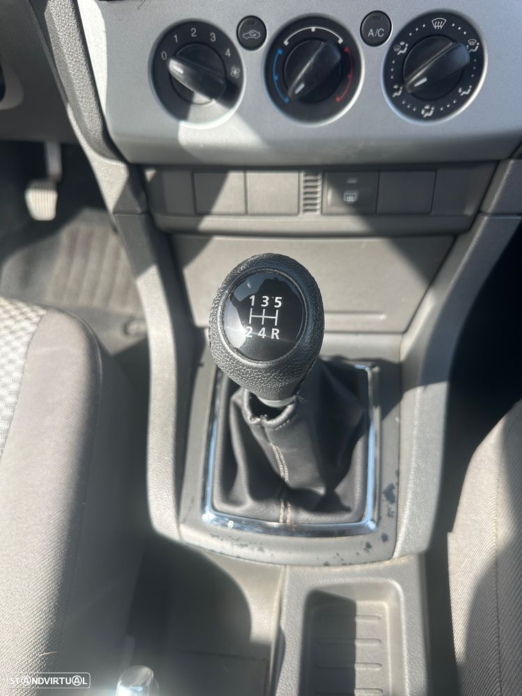 Ford Focus 1.6 TDCi Sport - 11