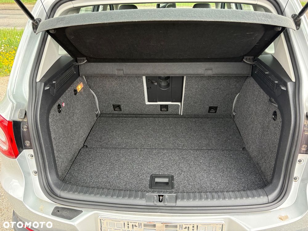 Volkswagen Tiguan - 21