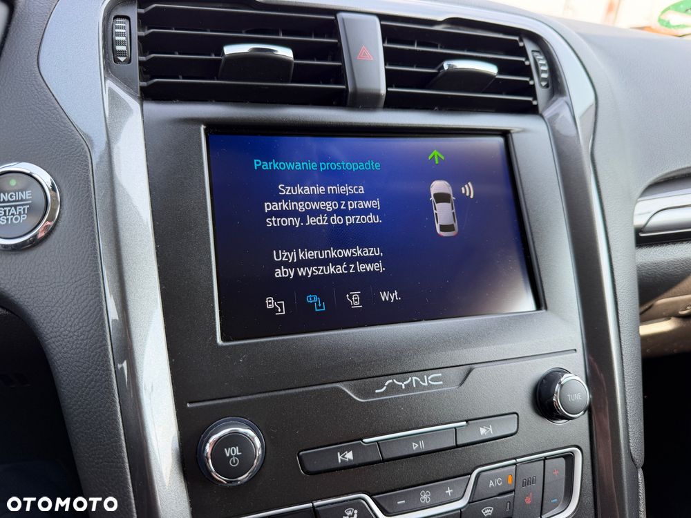 Ford Mondeo 2.0 EcoBlue Titanium - 40