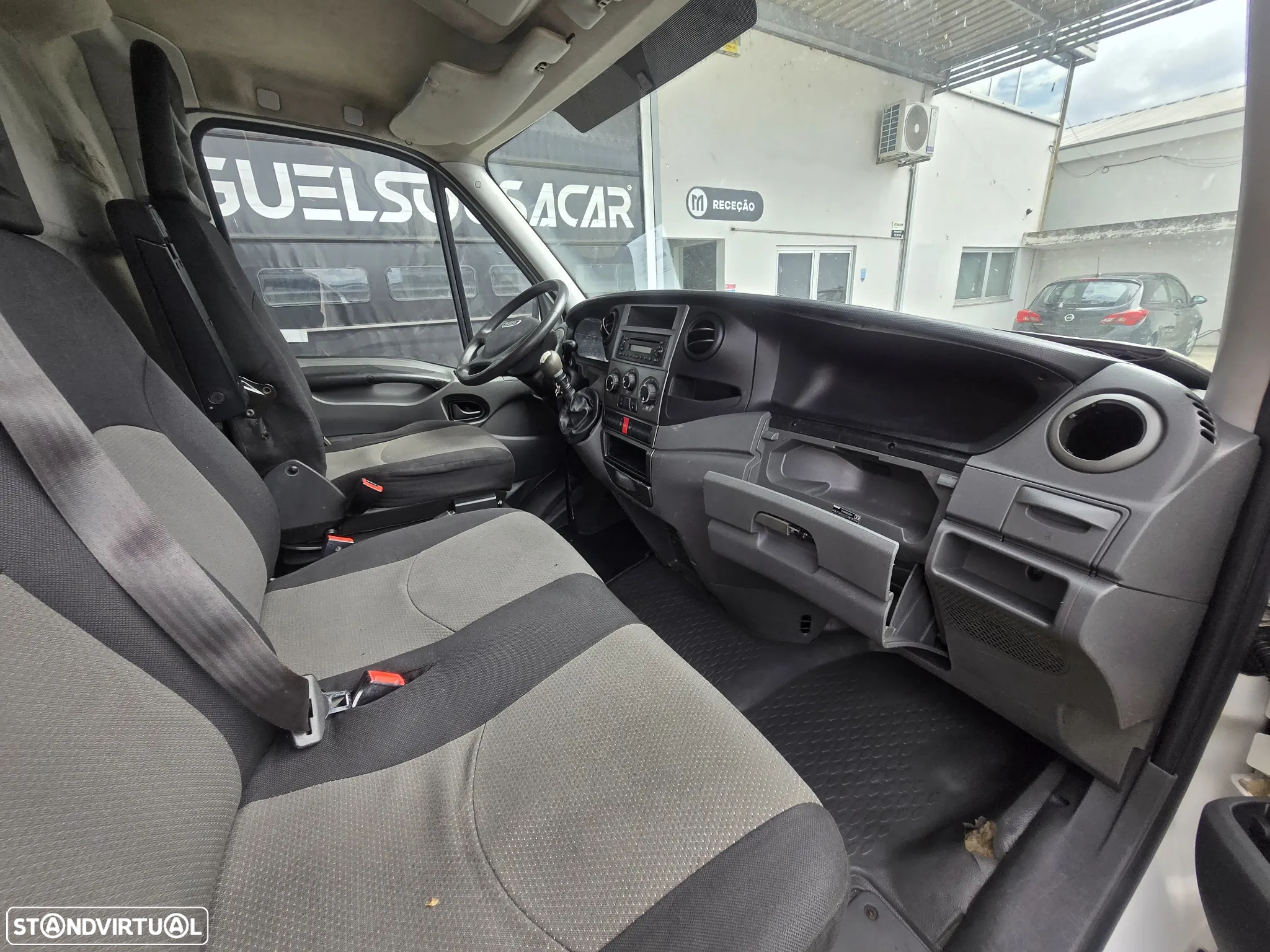 Iveco Daily Longa 35C13 2.3TD 130cv Rodado Duplo - 9