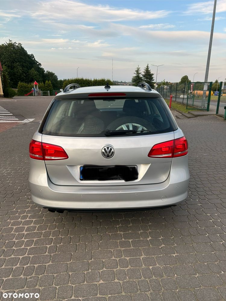 Volkswagen Passat Variant - 7