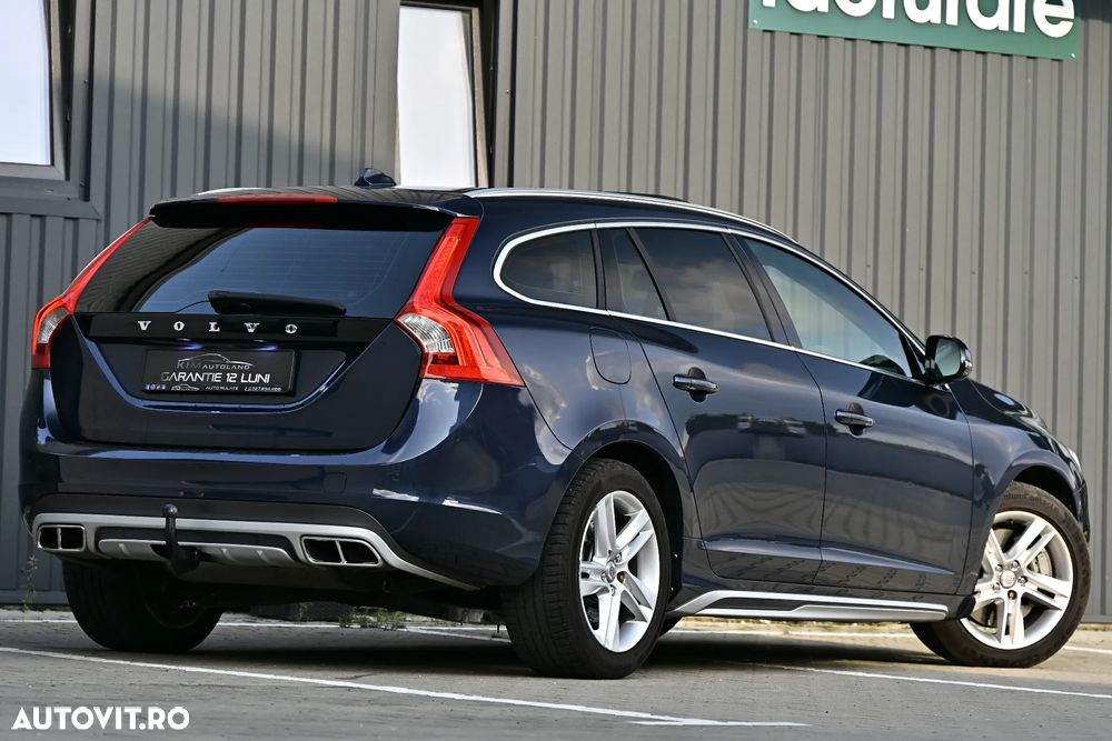 Volvo V60 D6 Plug-In-Hybrid AWD Geartronic Summum - 6