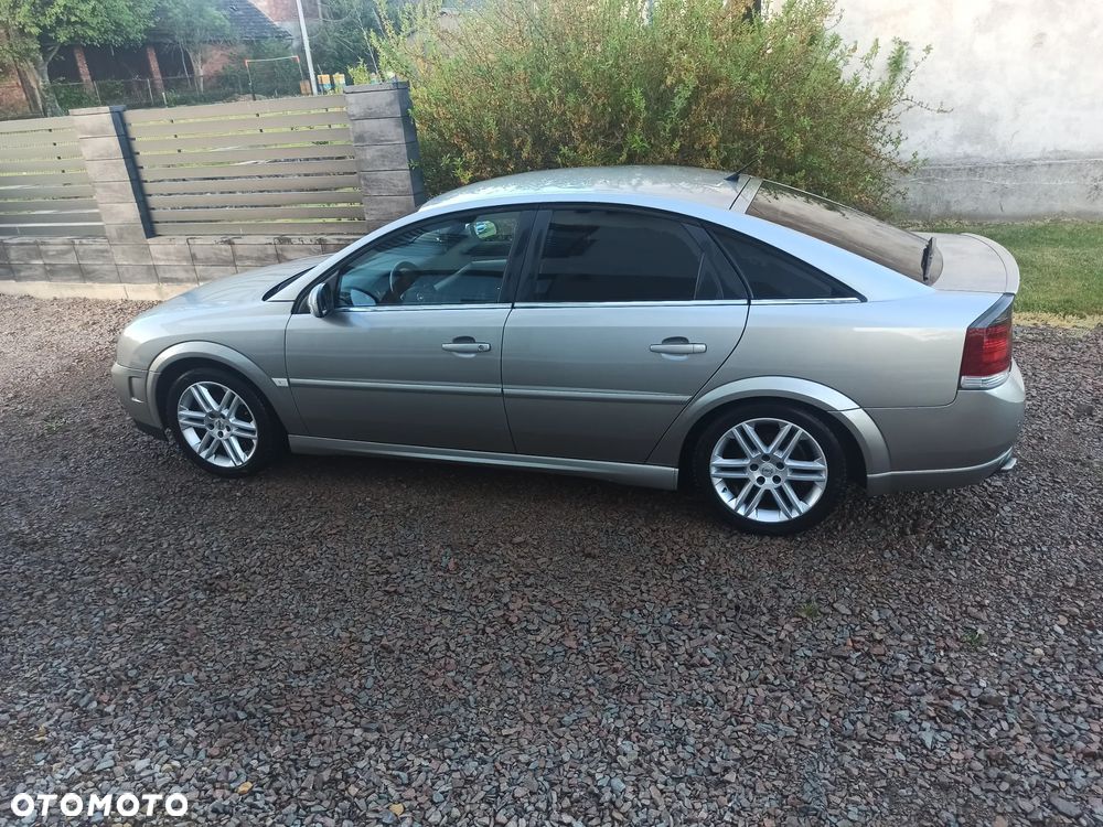Opel Vectra 1.8 GTS - 4