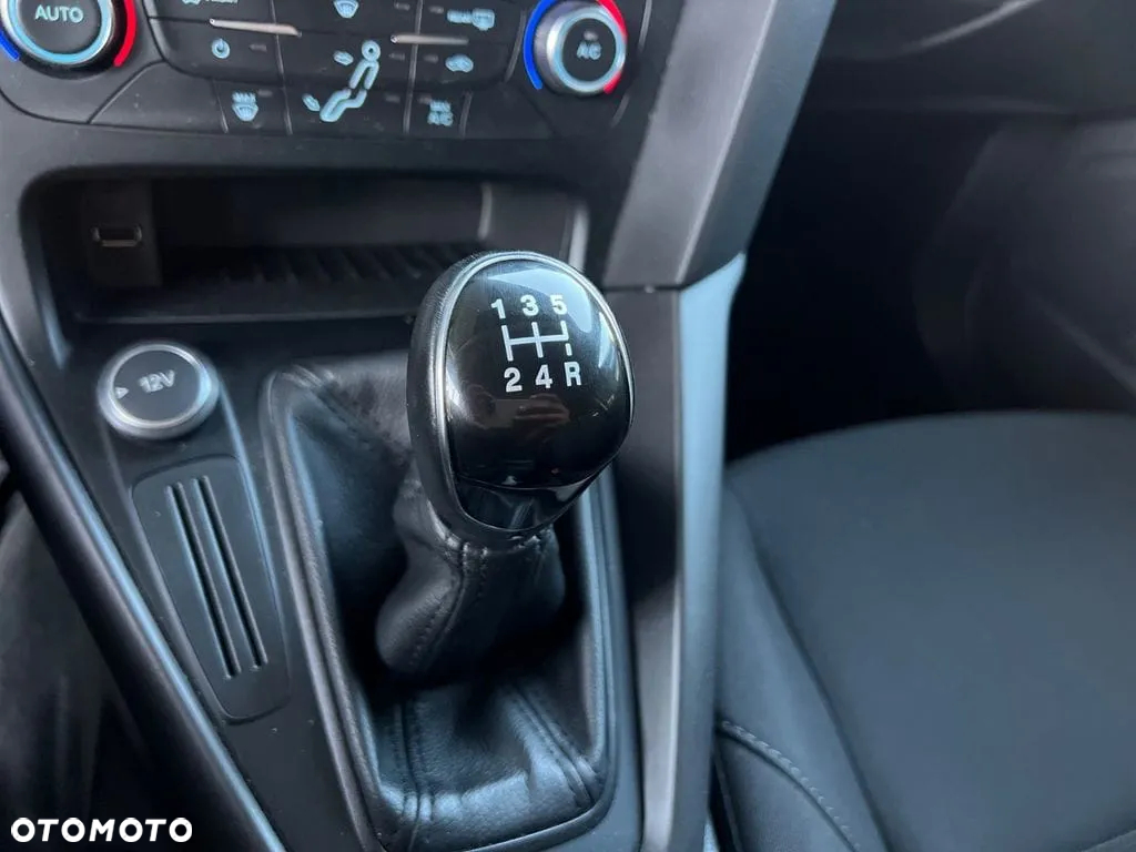 Ford Focus 1.6 Gold X (Trend) - 15