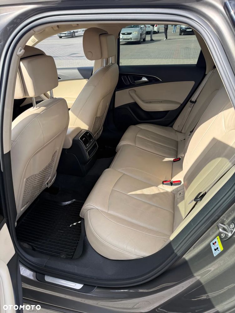 Audi A6 Avant - 14