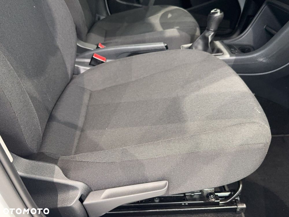 Volkswagen up! - 17