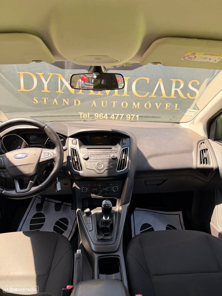 Ford Focus SW 1.6 TDCi Titanium - 14